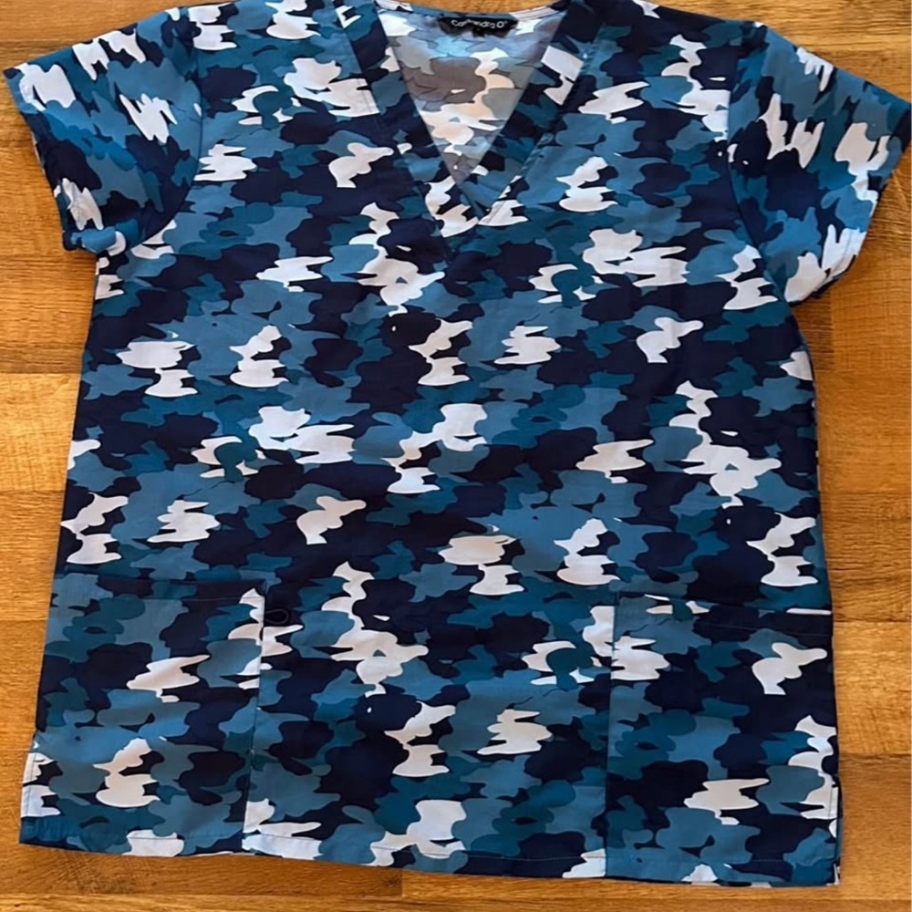 Scrub Top